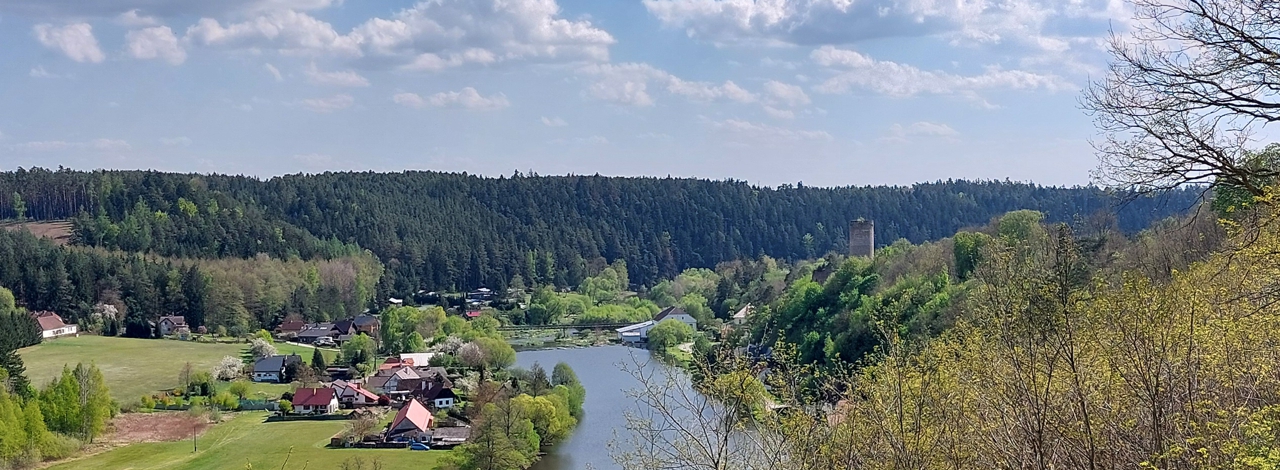 Jaro v Dobronicích