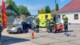 Ukázka zásahu IZS u nehody - vyproštění a záchrana osob
